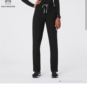 FIGS high waisted dowa scrub pants